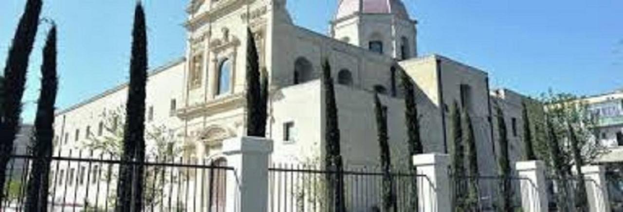 莱切Manzoni House公寓 外观 照片